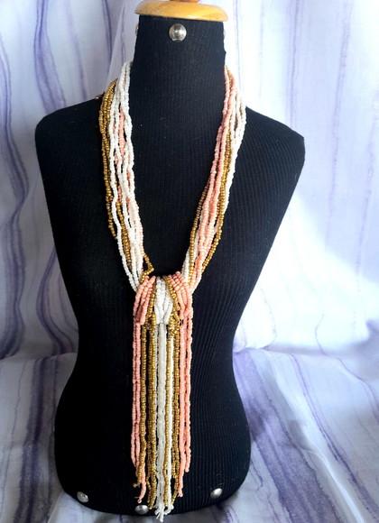 Colar de Miçangas Coral,douradas e Cobre