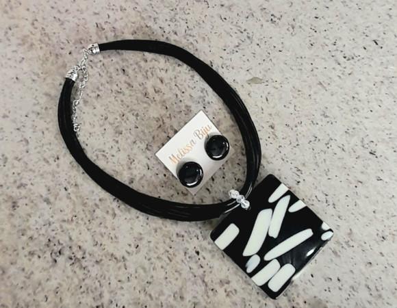 Colar de Resina , Fios Encerados Black