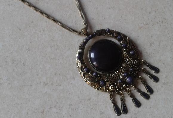 Colar Ouro-velho/azul