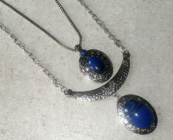 Colar Prateado/azul