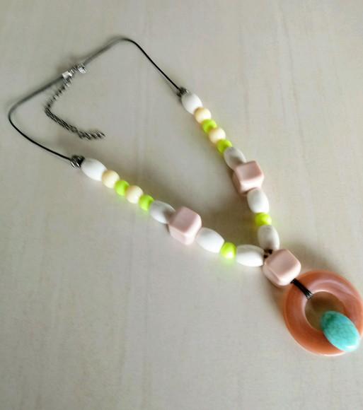 Maxi Colar Pedras