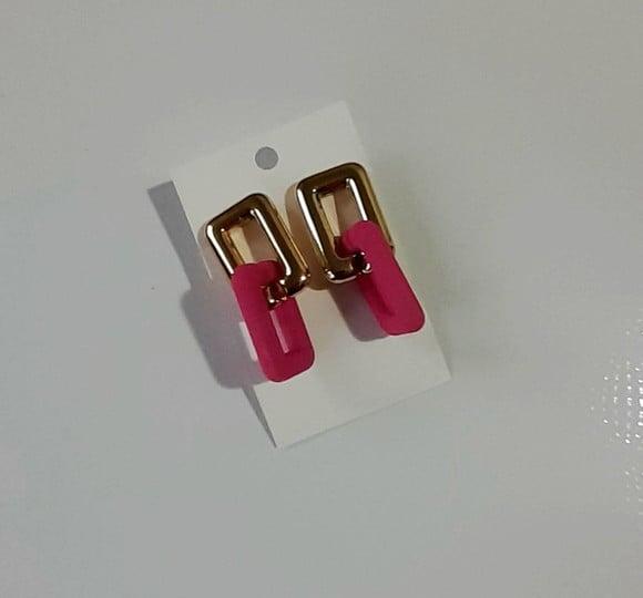 Brinco de Resina Pink/dourado