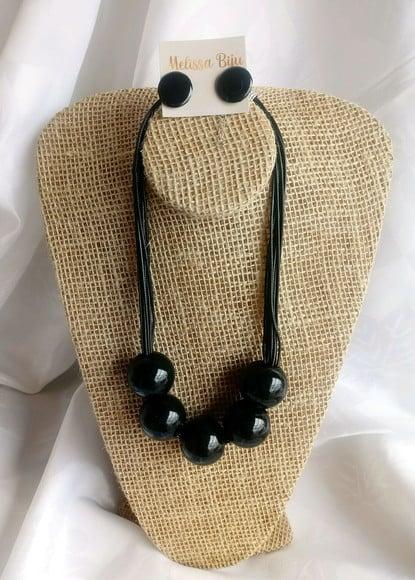 Colar de Bolas Grandes Black