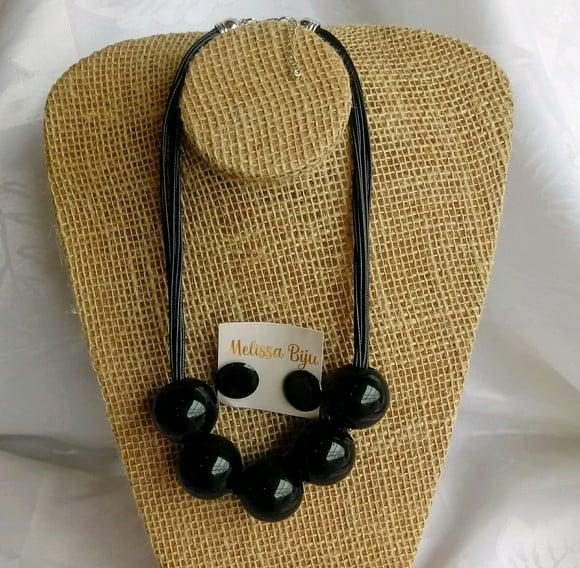 Colar de Bolas Grandes Black