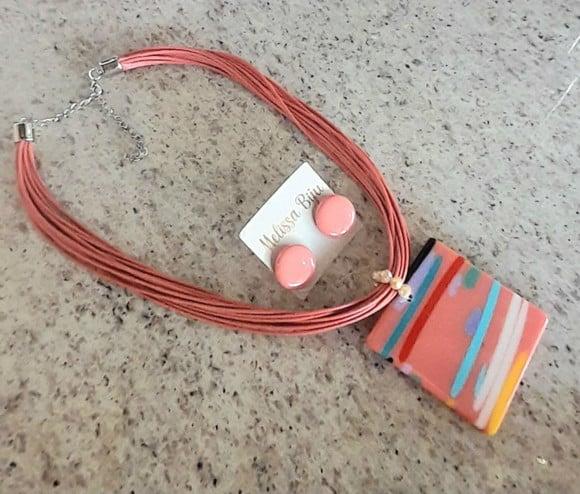 Colar de Resina, Fios Encerados Salmão