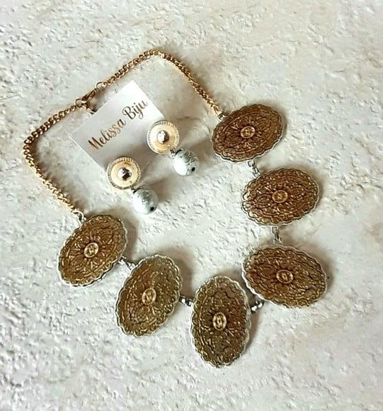 Colar Dourado/prateado