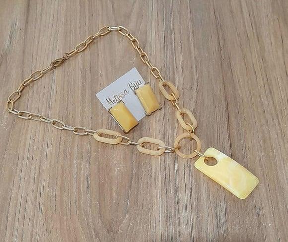 Colar Elos Dourado Amarelo