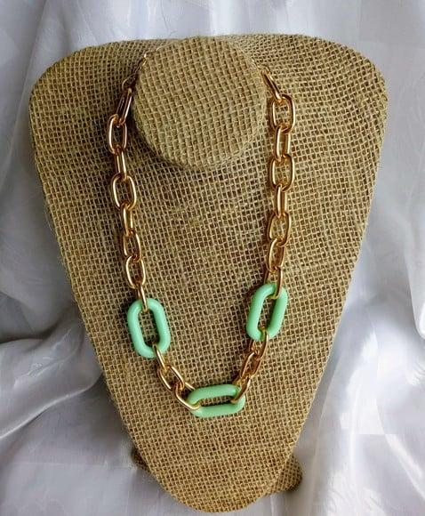 Colar Elos Dourado/verde