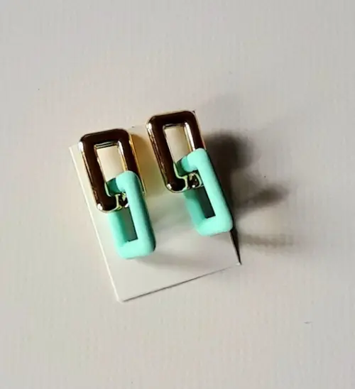 Brinco de Resina Verde/dourado