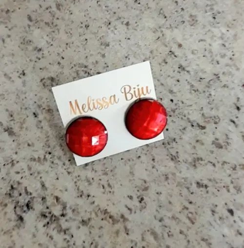 Brinco de Resina Vermelho