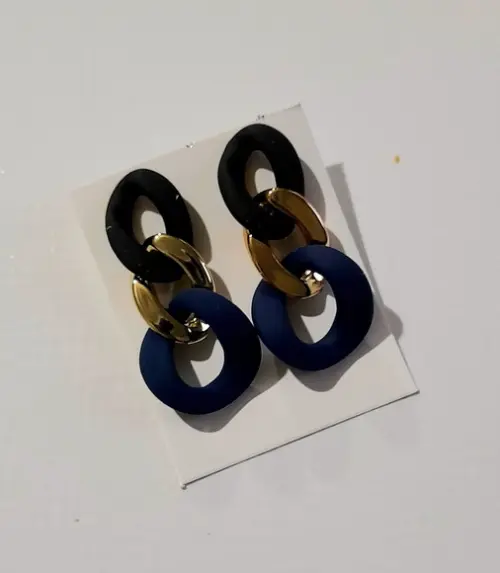 Brinco Elos Azul Marinho/preto/dourado