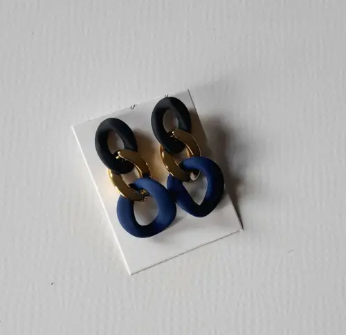 Brinco Elos Dourado, Preto e Azul
