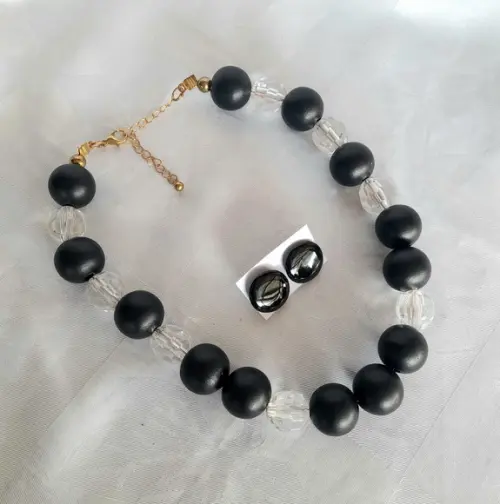 Colar de Bolas Black