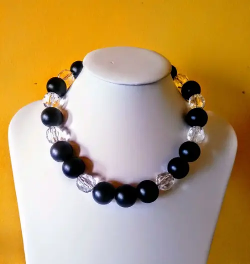 Colar de Bolas Black