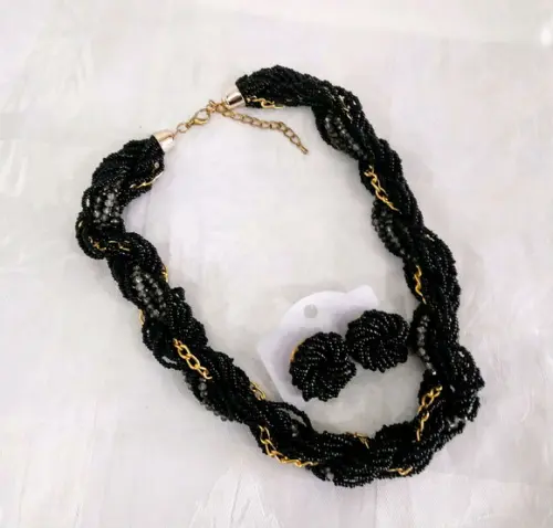 Colar de Miçangas e Cristais Preto/brincos