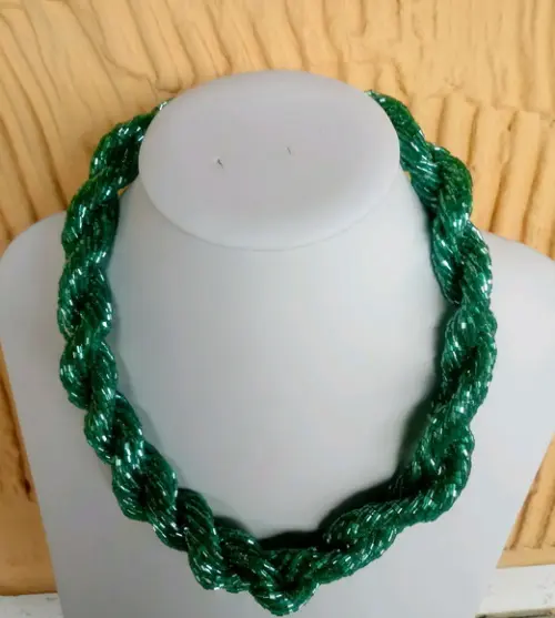 Colar de Miçangas Verde