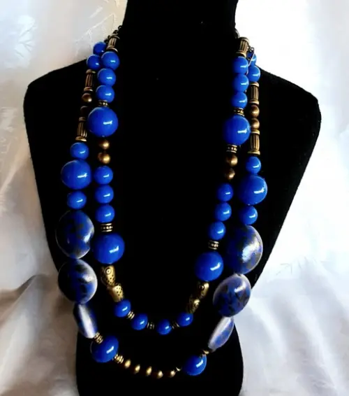 Colar de Resina Azul