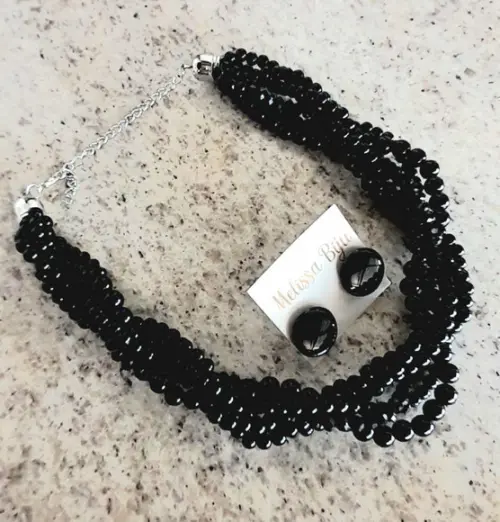 Colar de Resina Black