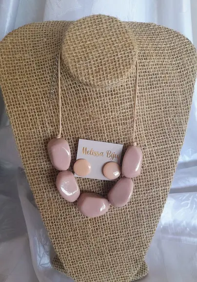 Colar de Resina Salmão/brincos