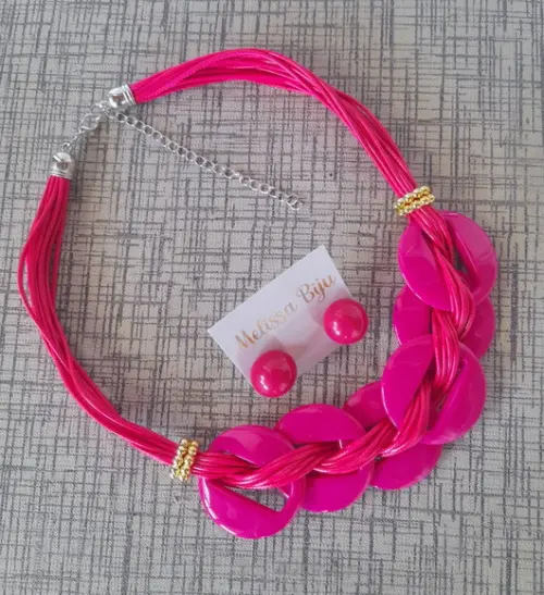 Colar de Resina Pink
