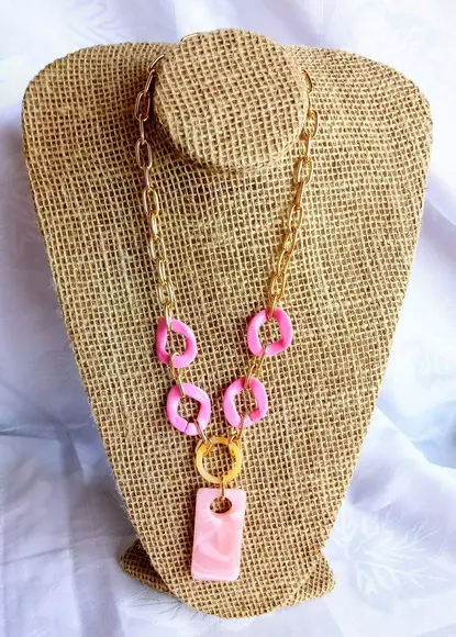 Colar Elos Dourado/rosa