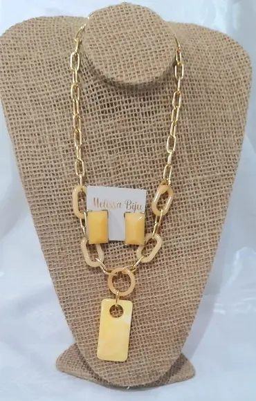 Colar Elos Dourado Amarelo