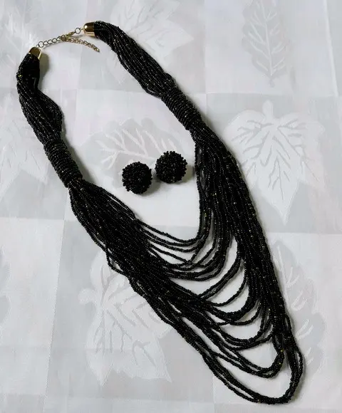 Colar Miçangas Black c/ Brincos