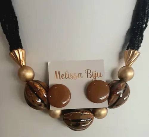 Colar Miçangas Black/brincos/pedras