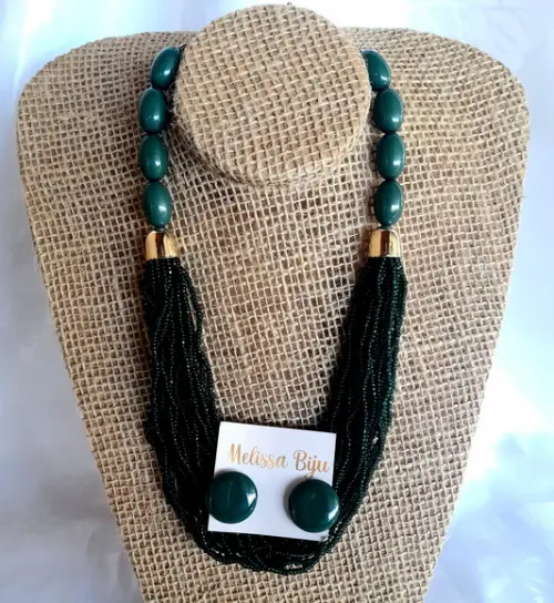 Colar Miçangas Verde Escuro - Brincos