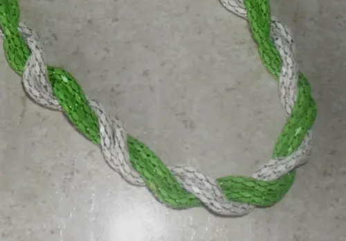 Colar Torsade Verde E Branco