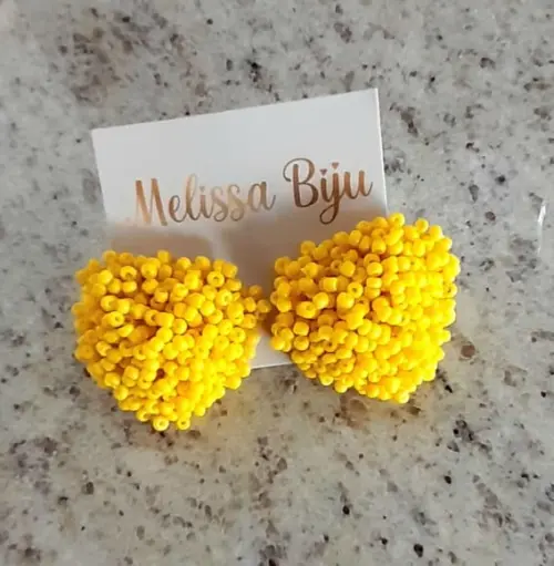 Brinco Miçangas Amarelo