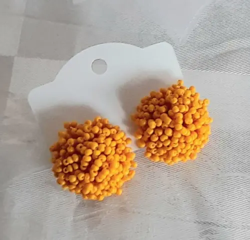 Brinco Miçangas Laranja