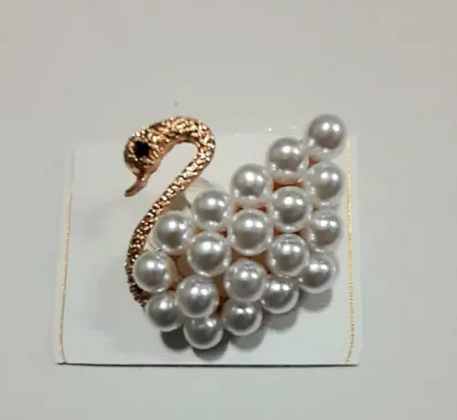 Broche Dourado/pérolas