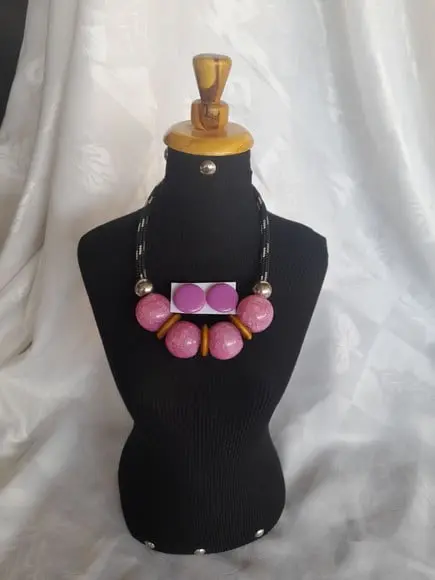 Colar de Corda Rosa