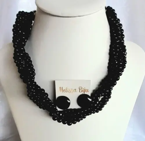 Colar de Resina Black