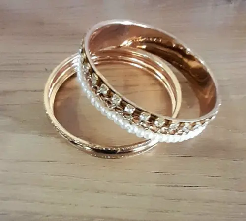 Pulseira Dourada/pérolas