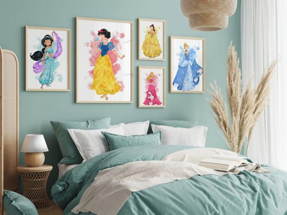 Kit 5 Quadros Decorativos Moldura Princesas