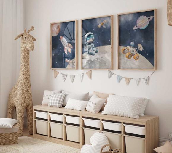 Kit 3 Quadros Decorativo Moldura Astronauta Berçário A3