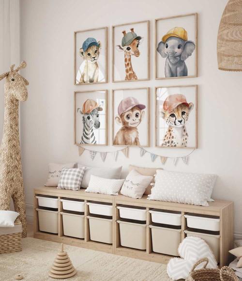 Kit 6 Quadros Decorativos Moldura Bebe Safari Animal Boné A3