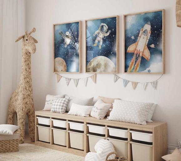 Kit 3 Quadros Decorativo Moldura Astronauta Berçário A3