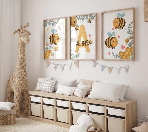 Kit 3 Quadros Decorativo Moldura Abelhinha Maternidade A3