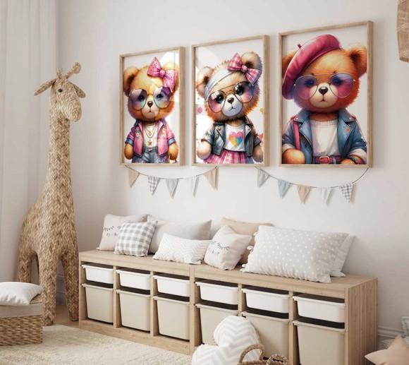 Kit 3 Quadros Decorativo Menina Ursinha Blogueirinha A3