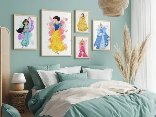 Kit 5 Quadros Decorativos Moldura Princesas