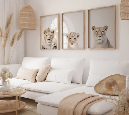 Kit 3 Quadros Decorativos Moldura Leão Leoa Filhote A3