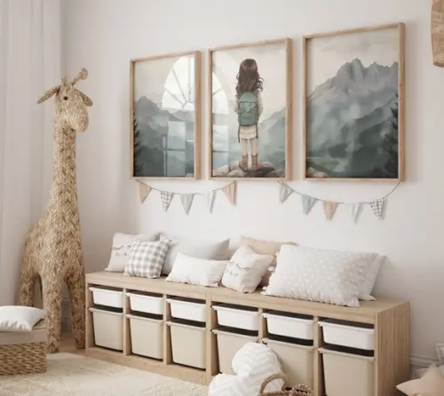 Kit 3 Quadros Decorativo Menina Aventureira Berçário A3