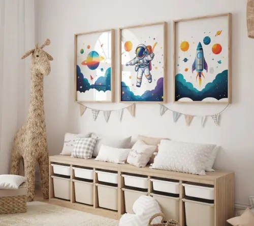Kit 3 Quadros Decorativo Moldura Astronauta a Infantil 34x44