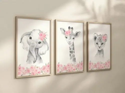 Kit 3 Quadros Decorativos Moldura Bebe Safari Menina 24x34