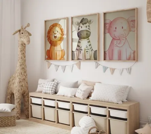 Kit 3 Quadros Decorativos Moldura Leão Zebra Porquinho A3