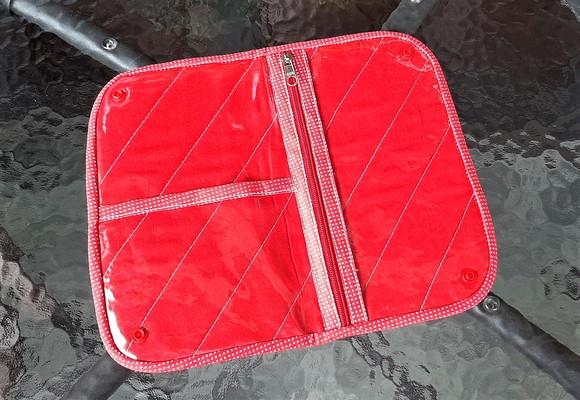 Necessaire Alice no País das Maravilhas Estojo Tecido