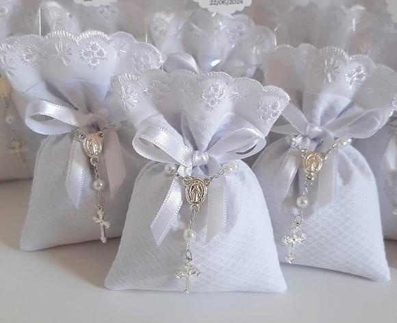 Lembrança Batizado Comunhão Sachê Perfumado com Mini Terço